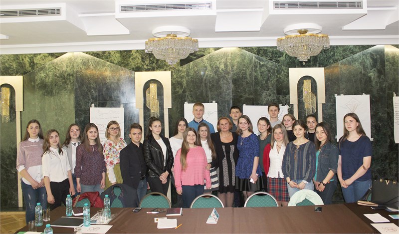 Members of the National Advisory Board of Children participated in a new capacity-building workshop